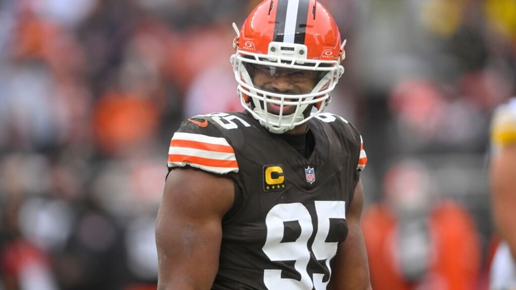 Myles Garrett responde a los Steelers tras la victoria