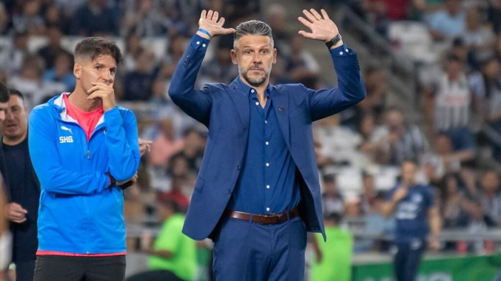 Rayados separa a Demichelis a un mes del Mundial de clubes