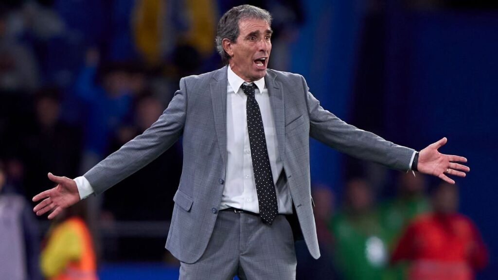 Valladolid se separa de Almada por el interés del Oviedo