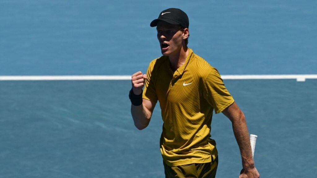 Jannik Sinner avanza a cuartos de final del Australian Open 2026 con un rendimiento sorprendente