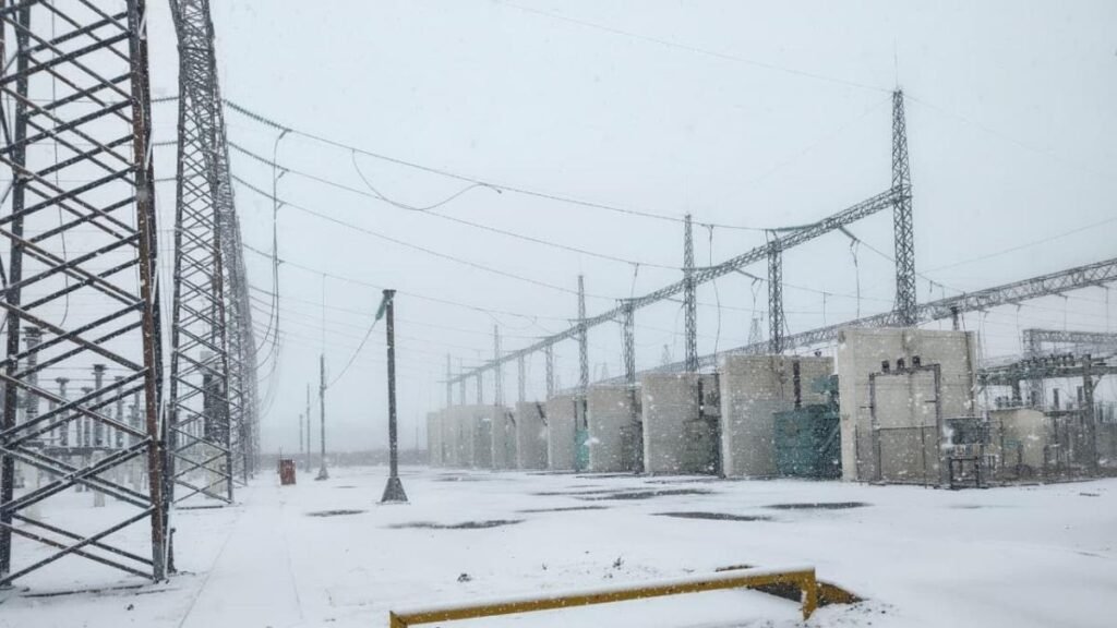 Sener y CFE se preparan para la tormenta invernal "Fern"