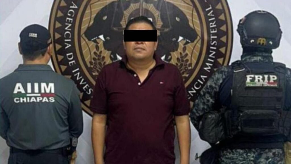 Tres trabajadores del registro civil de Tzimol arrestados por emitir actas de nacimiento fraudulentas