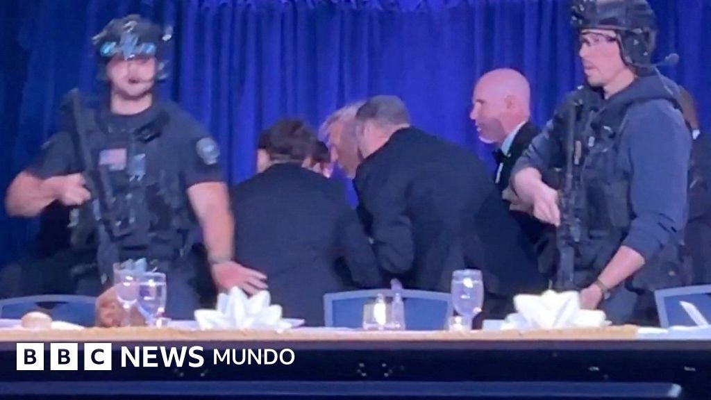 Trump es evacuado de un evento por posibles disparos cerca de los medios de comunicación