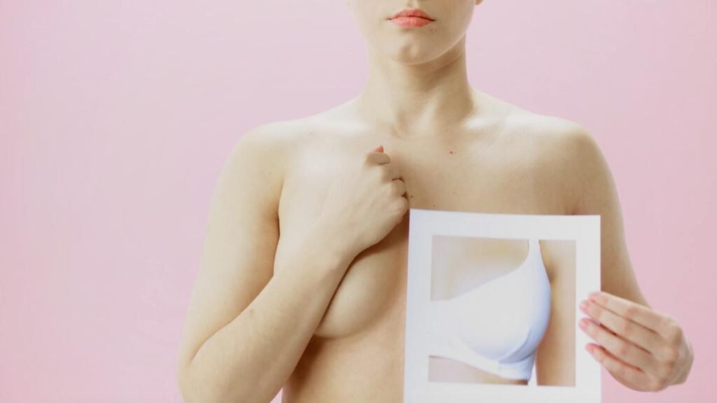 Cáncer de mama: el riesgo no entiende de edad, el 15% afecta a mujeres menores de 40 años
