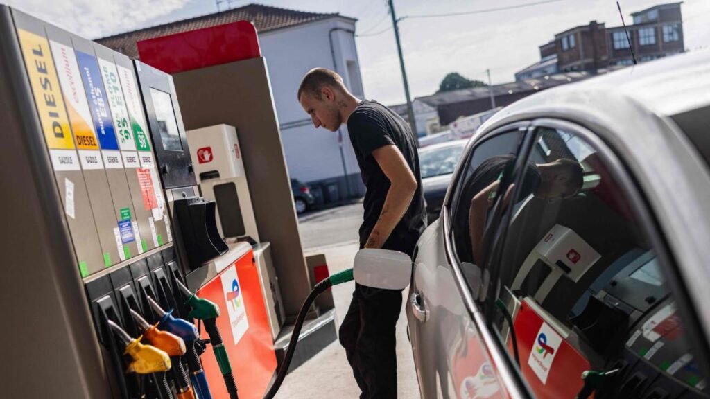 Rusia reporta ventas de más de 320 mil millones de dólares en hidrocarburos a Europa a pesar de las sanciones.